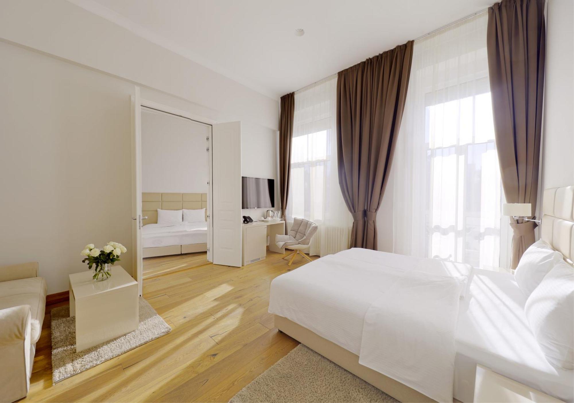 Lanterna Rooms City Center Novi Sad Exteriör bild