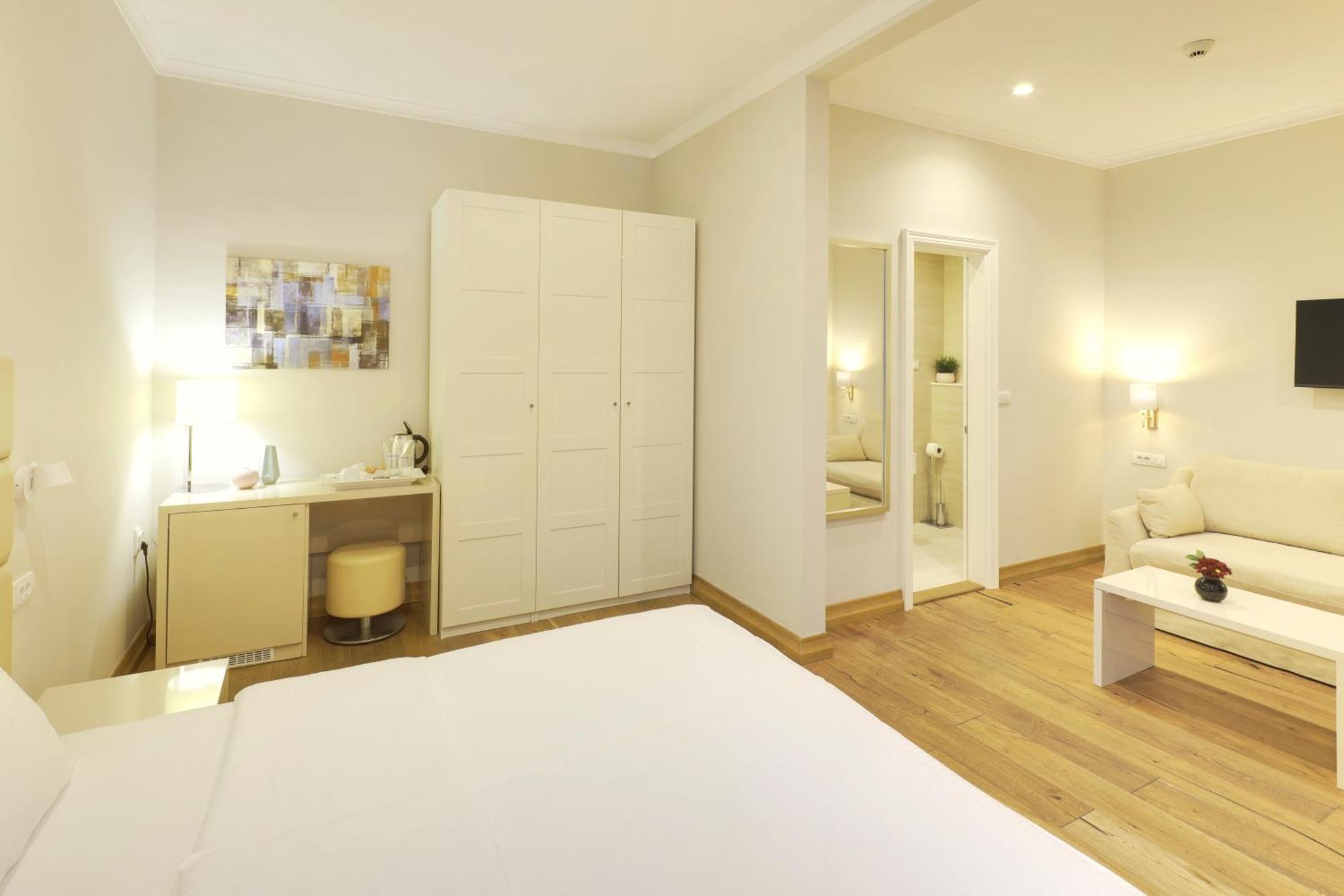 Lanterna Rooms City Center Novi Sad Exteriör bild