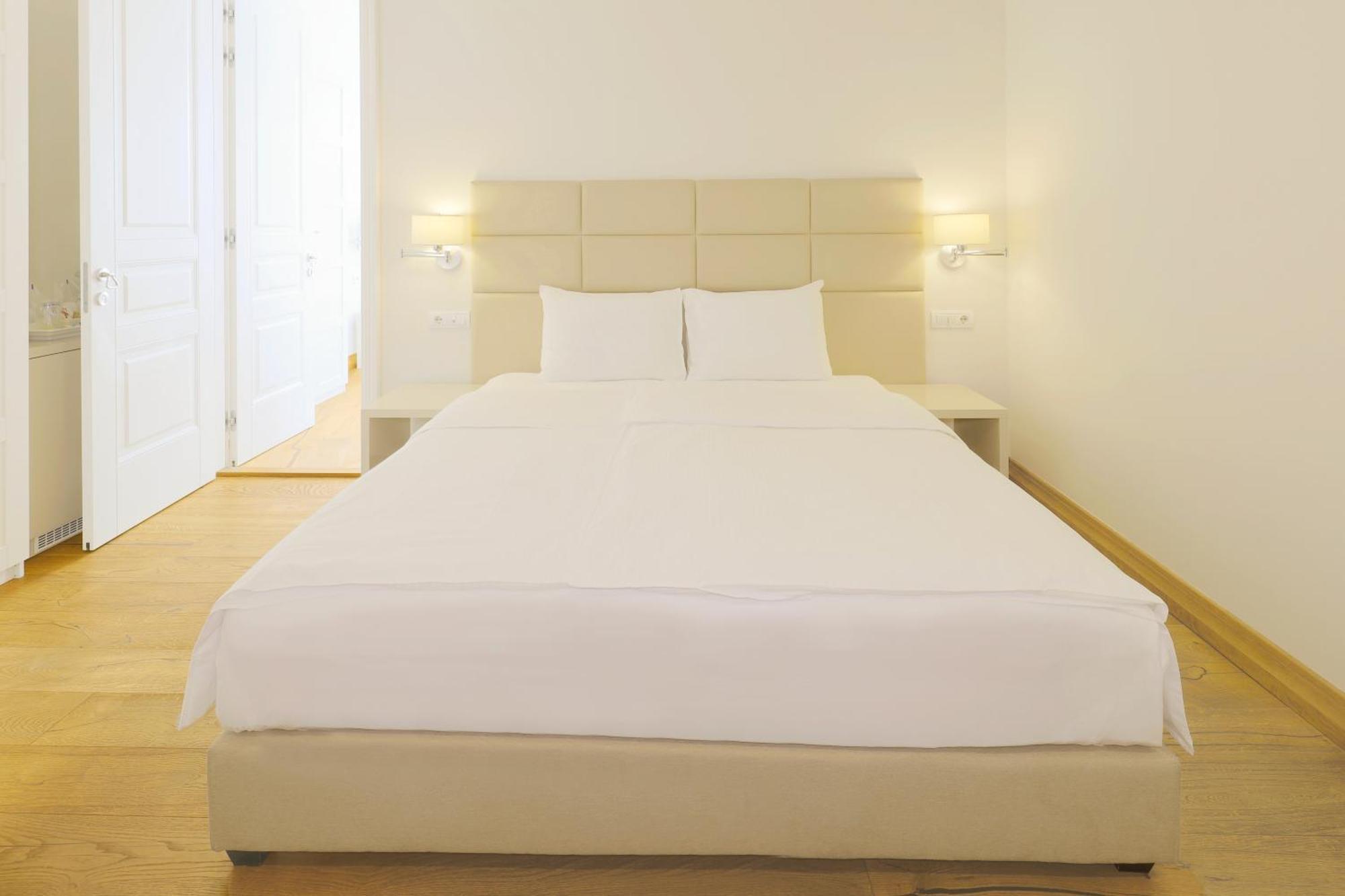 Lanterna Rooms City Center Novi Sad Exteriör bild